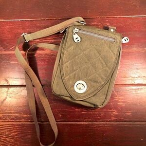 Baggalini Crossbody Purse Olive Green
